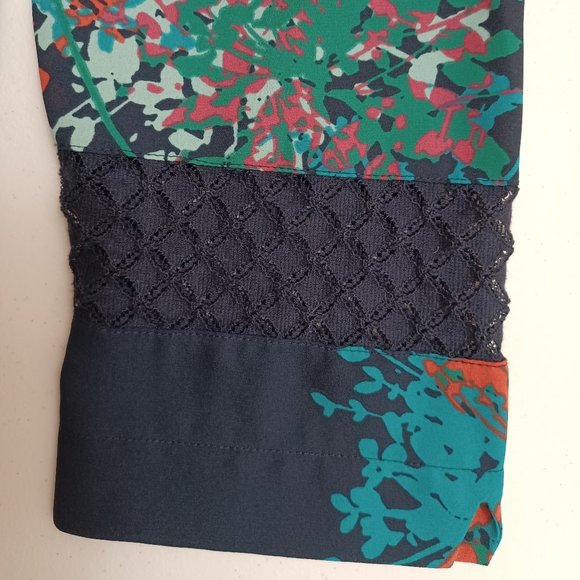 Women's Van Heusen Paint Flower Print Tunic Size Medium - Picture 8 of 10